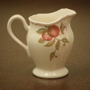 Noritake Fruit Canyon Creamer